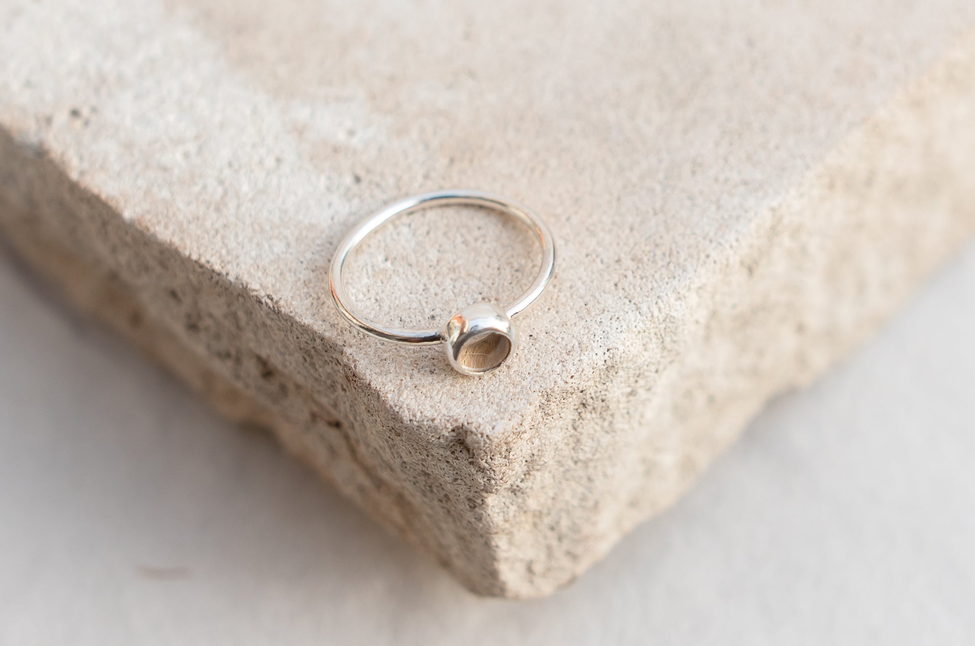 Minimalistischer Ring